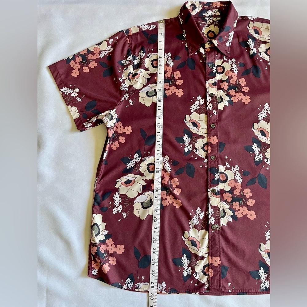 Abercrombie & Fitch Men’s Hawaiian Shirt Maroon Floral Size 2XL Short Sleeve - Picture 4 of 6